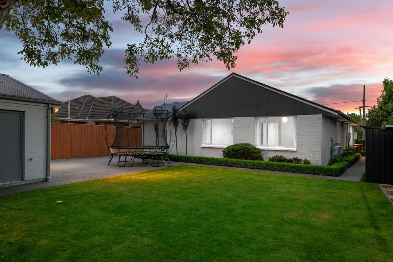 Family-Friendly, Home & Garden, 4Br, By Airport, Free Parking Christchurch Luaran gambar